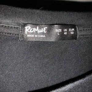 Brand Romwe t-shirt
